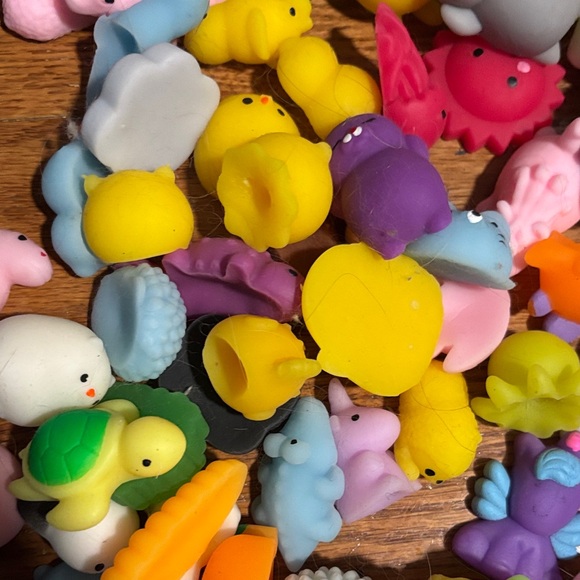 Colorful Squishy Toy Set - Picture 5 of 6